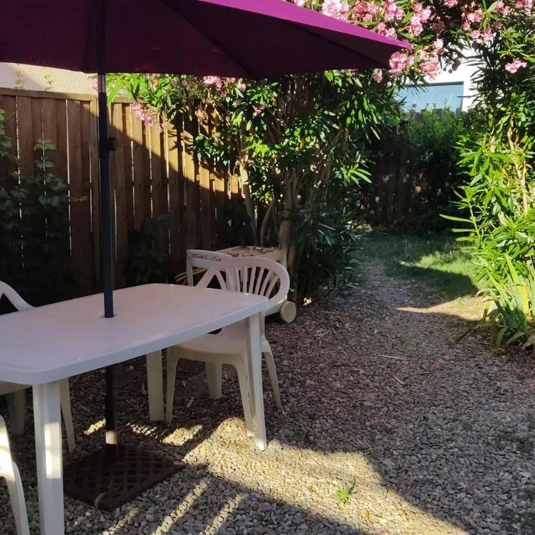 Une Petite Maison Dans Un Quartier Calme Dans La Zone Verte Proximite Tous Commerces Carpentras Franciaország